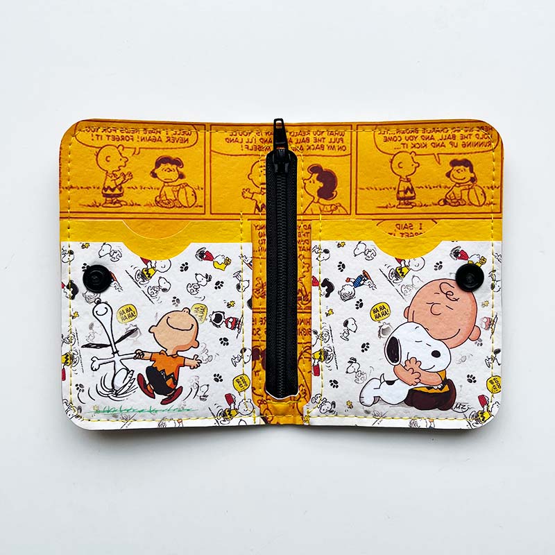 Billetera de cuerina Charlie Brown