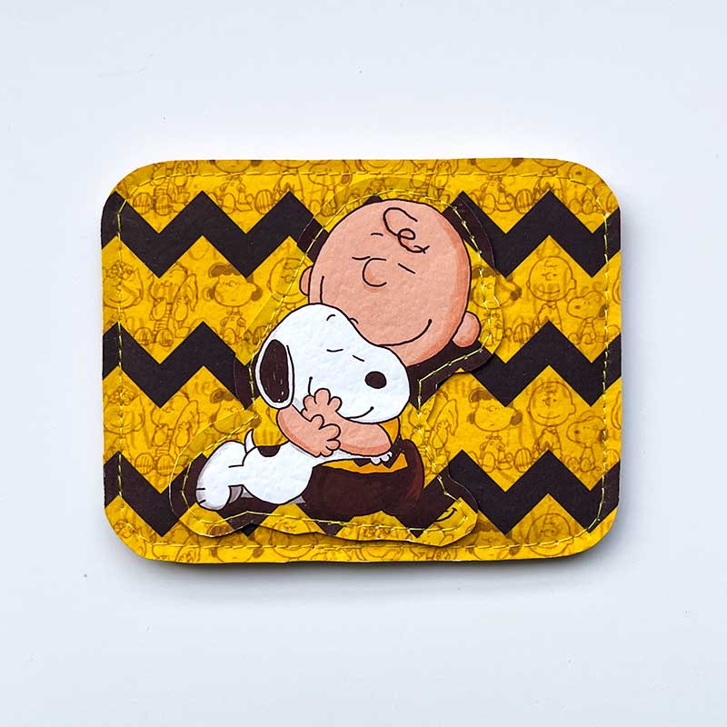 Tarjetero de cuerina Charlie Brown