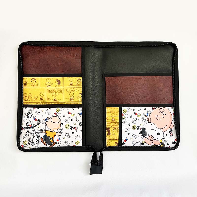 Porta Tablet o Ipad Charlie Brown