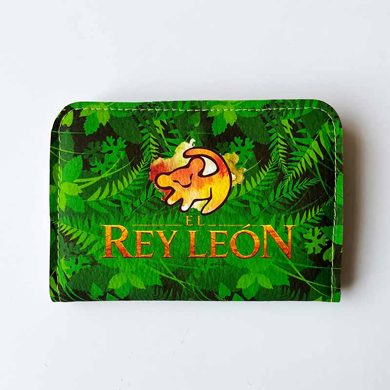 Billetera de cuerina El rey león