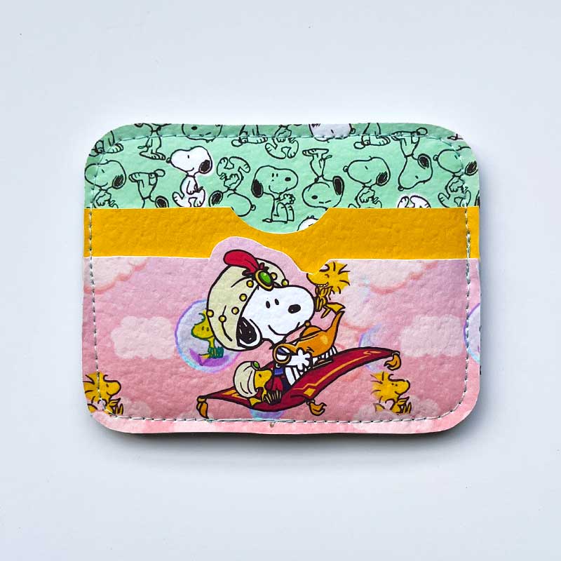 Tarjetero de cuerina Snoopy Colors