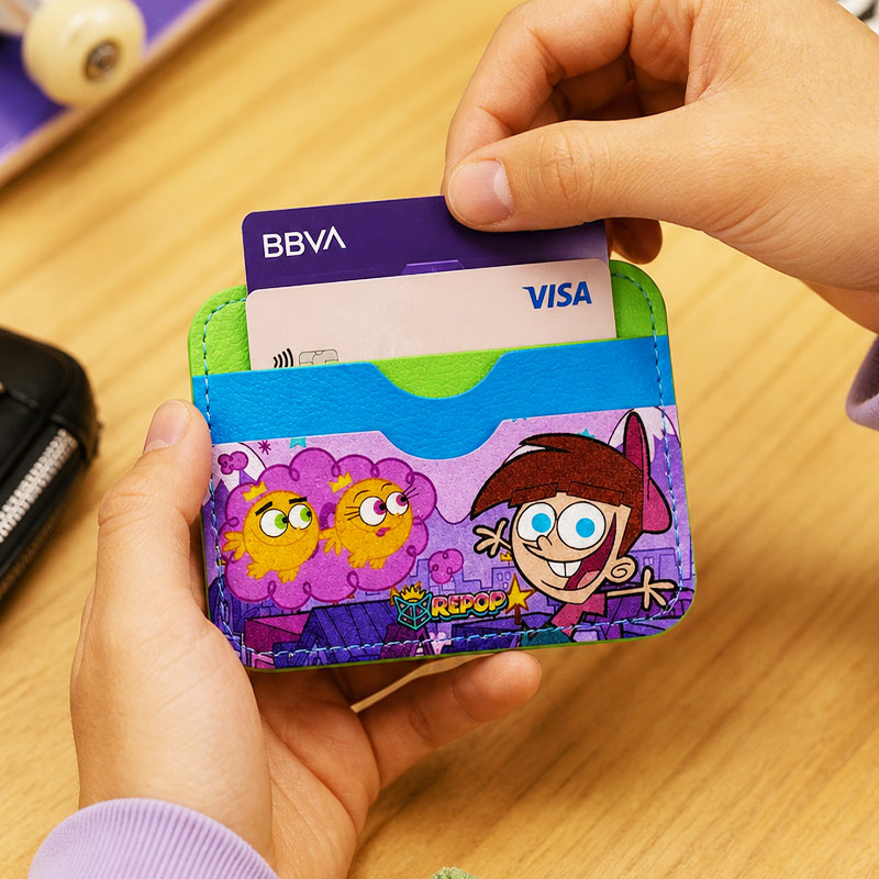 Tarjetero de cuerina Los Padrinos Mágicos